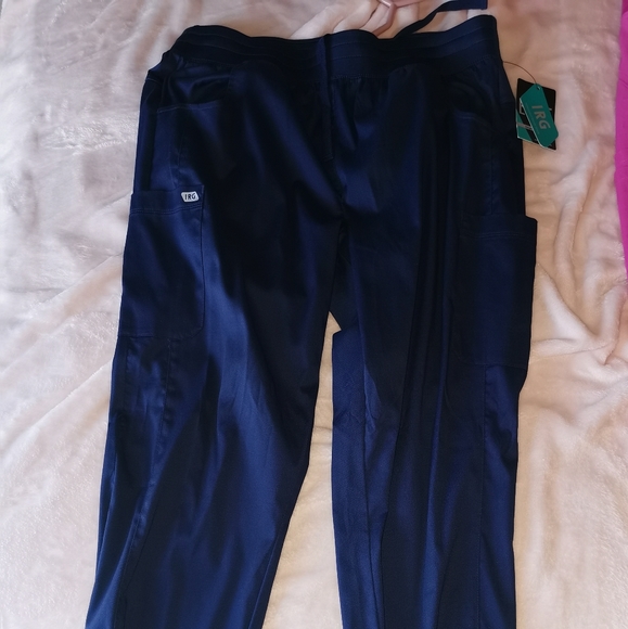 Figs and IRG - Picture 3 of 4